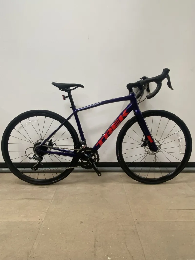 EX-Display Trek Domane AL 2 52cm Road Bike 2021 in Purple